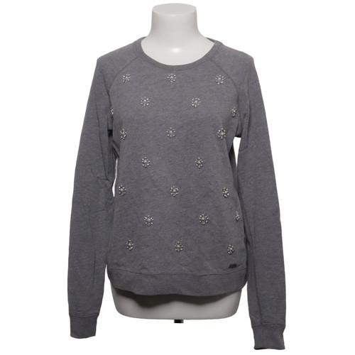 Abercrombie fitch - &,