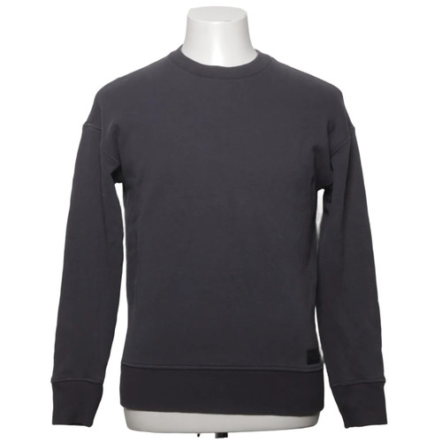 Abercrombie fitch - &,