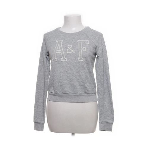 Abercrombie fitch - &,