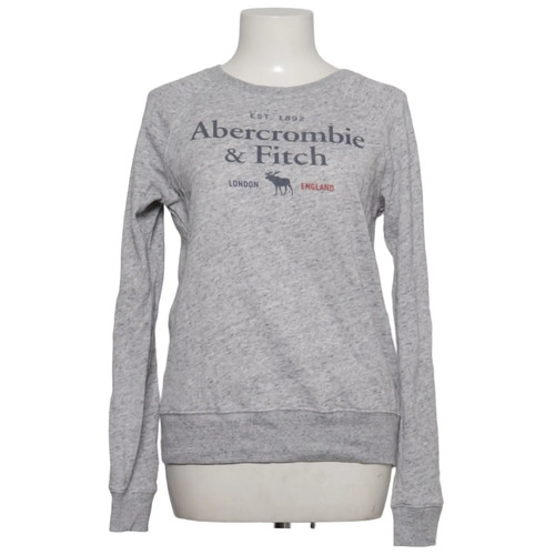 Abercrombie fitch - &,